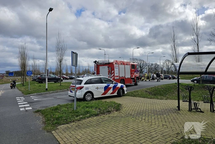 Schade na botsing tussen personenauto's