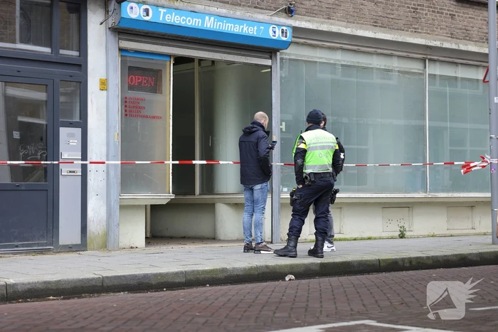 Onderzoek naar aantreffen onbekende stof in leegstaande winkel