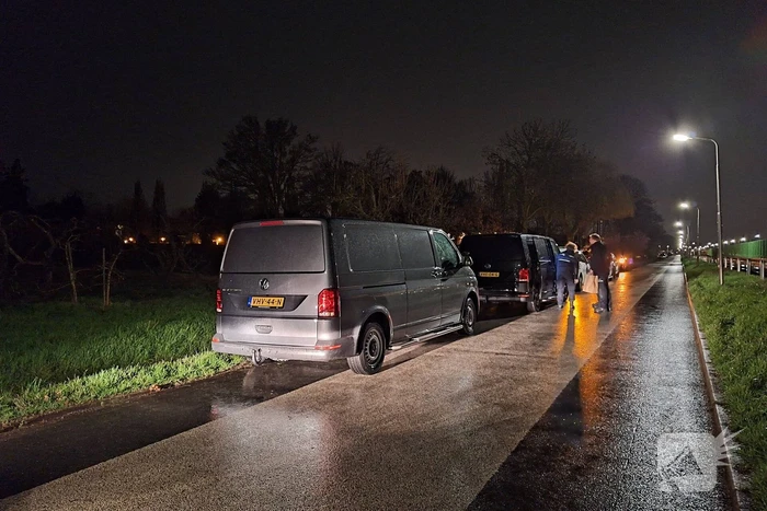 Overleden persoon aangetroffen in sloot