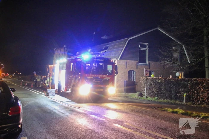 Brand in schuur snel onder controle