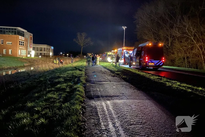 Automobilist raakt van de weg