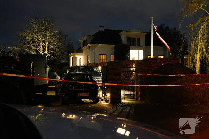 Overleden persoon aangetroffen in villa