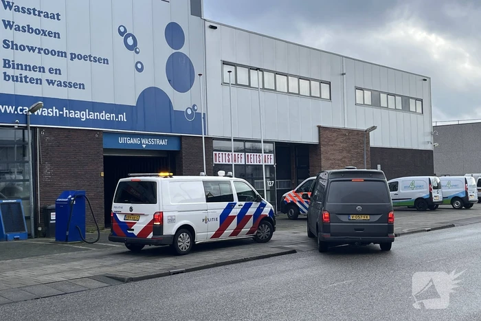Grondstoffen voor de drugsproductie aangetroffen in bedrijfspand