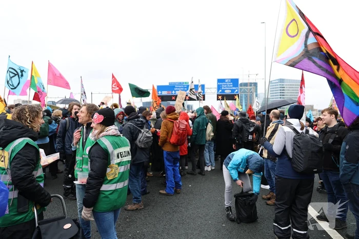 Meer dan 300 aanhoudingen bij demonstratie