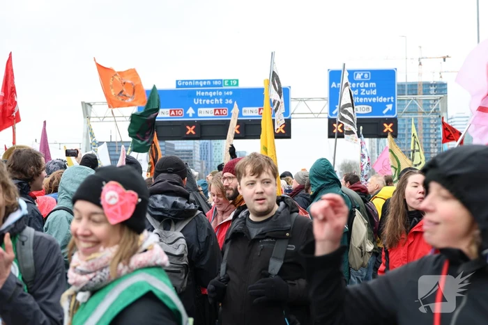 Meer dan 300 aanhoudingen bij demonstratie