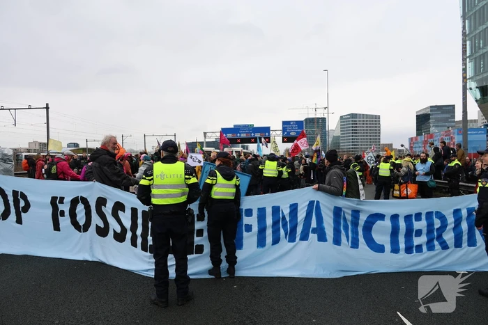 Meer dan 300 aanhoudingen bij demonstratie
