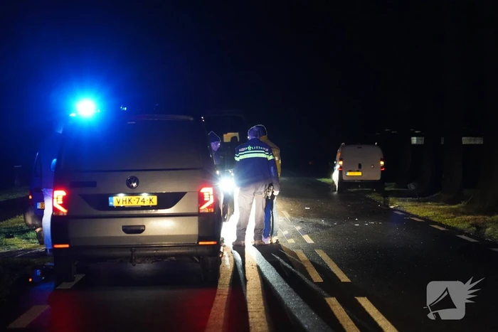 Bestelbussen flink beschadigd bij ongeval