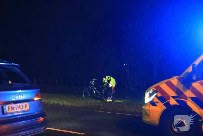 Zwaargewonde bij aanrijding tussen auto en fietser