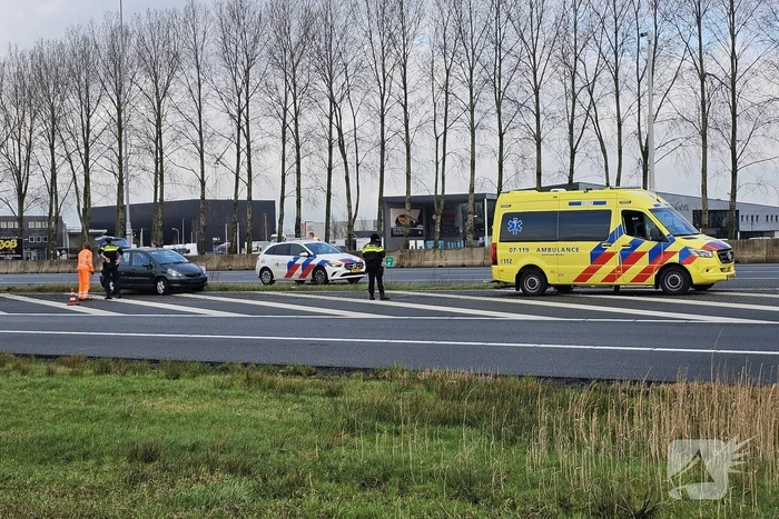 Bestuurster verliest macht over het stuur en raakt gewond