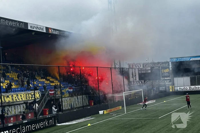 Sfeeractie bij laatste training voor halve finale knvb beker