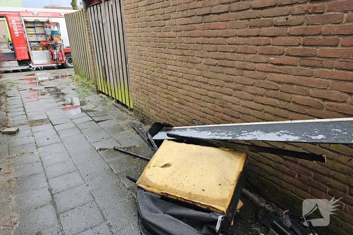 Brand in schuur van woning