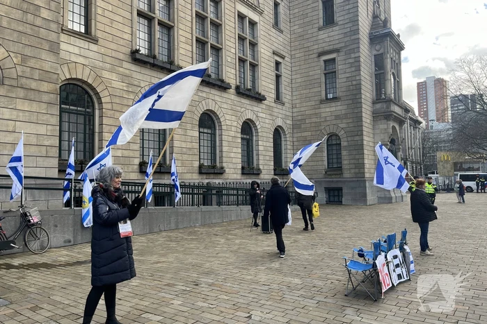 Pro Israëlische demonstratie bij gemeentehuis