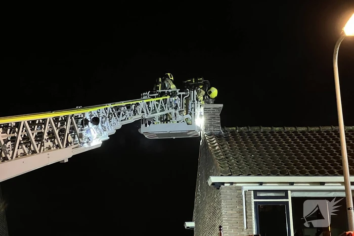 Schoorsteen geveegd vanwege brand