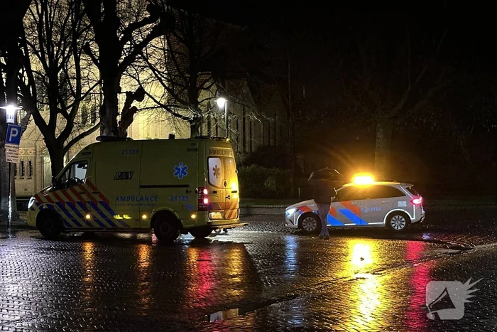 Motorrijder gaat onderuit en raakt gewond