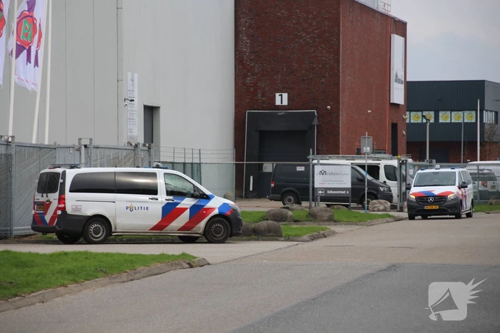 Massale politie-inzet bij melding steekpartij