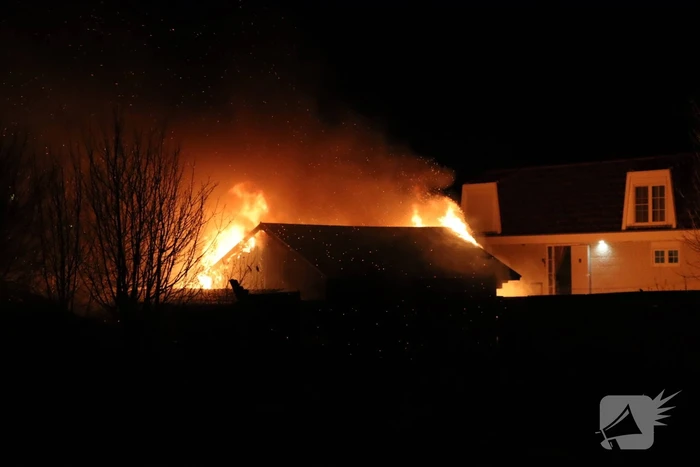 Brand verwoest tuinhuis op woonwagenkamp