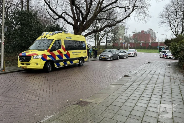 Twee automobilisten botsen achterop elkaar