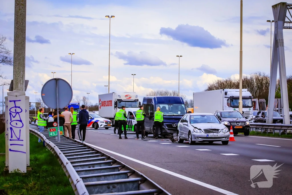 Rijksweg A1 L 45,2 n 112 nieuws Amersfoort 