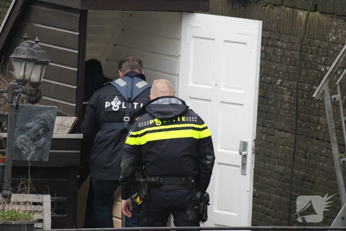 Overleden persoon aangetroffen in water