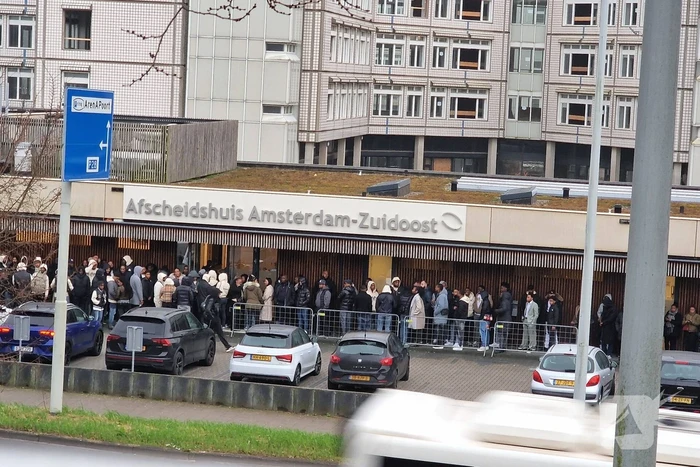 Afscheidsdienst rapper Bigidagoe druk bezocht
