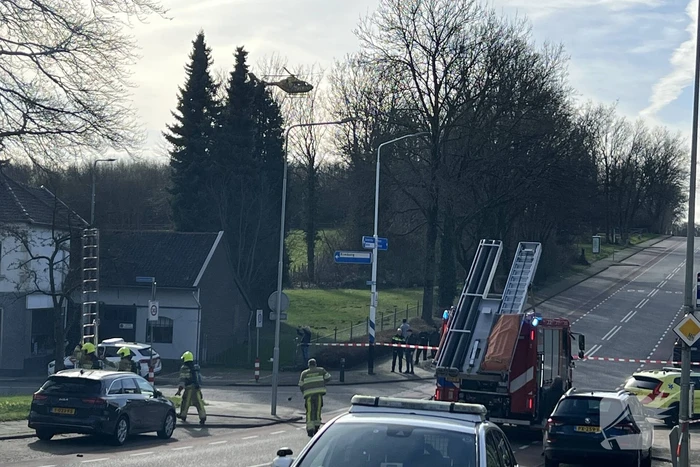 Forse rookontwikkeling bij woningbrand, traumateam ingezet