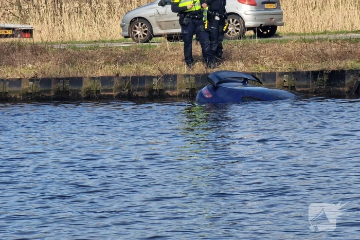 Zeer exclusieve Mercedes te water