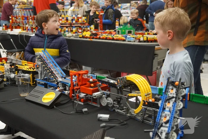 Sporthal walhalla voor liefhebbers van Lego