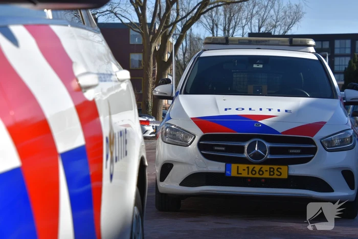 Gewonde na steekpartij, politie zoekt verdachte