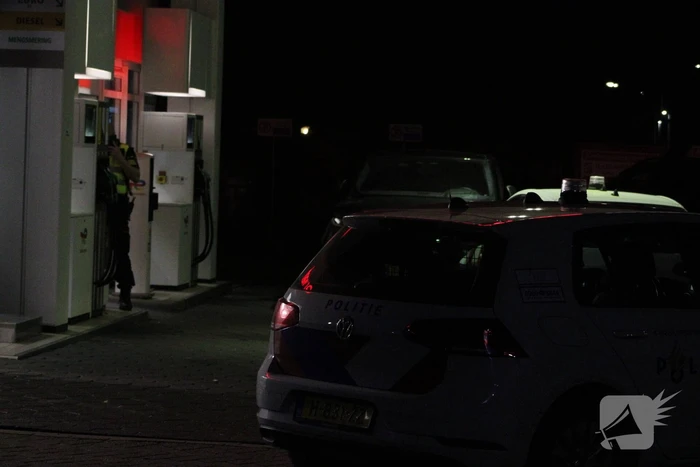 Total tankstation overvallen politie zoekt dader