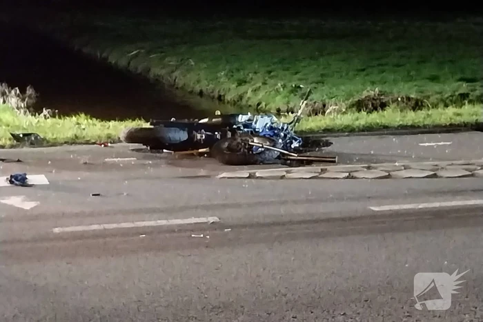 Brommerrijder gewond bij botsing met automobilist, traumahelikopter geland
