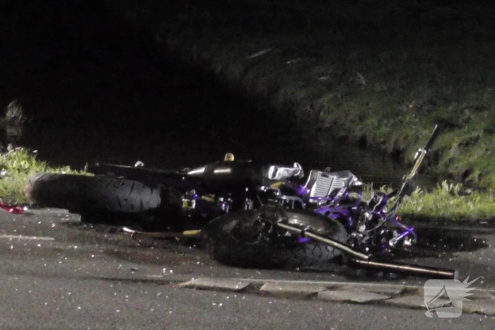 Brommerrijder gewond bij botsing met automobilist, traumahelikopter geland