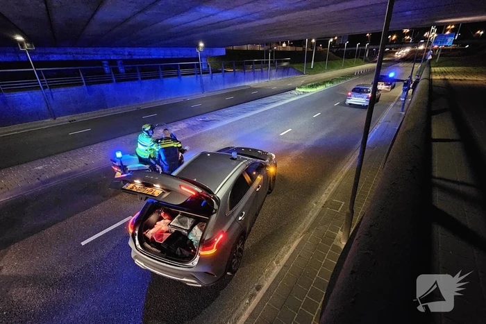 Bestuurder onder invloed slaat op de vlucht na ongeval