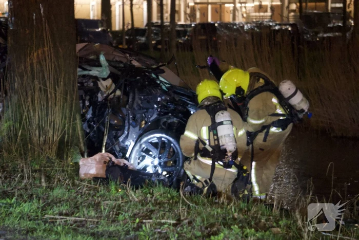 Persoon overleden bij eenzijdige aanrijding