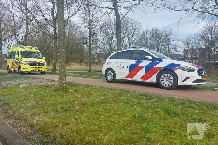 Persoon gecontroleerd na te water raken