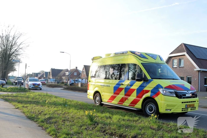 Automobilist gaat ervandoor na aanrijding met fietser