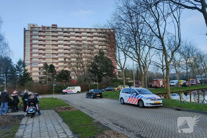 Zeer grote brand in zorgcomplex, mensen en dieren geëvacueerd door brandweer
