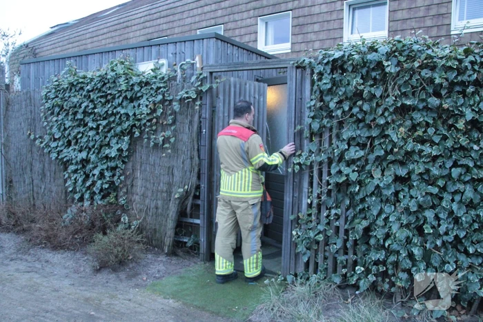 Frituur vat vlam in schuur