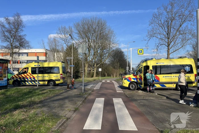 Automobilist gewond nadat tegenligger op verkeerde weghelft terecht komt