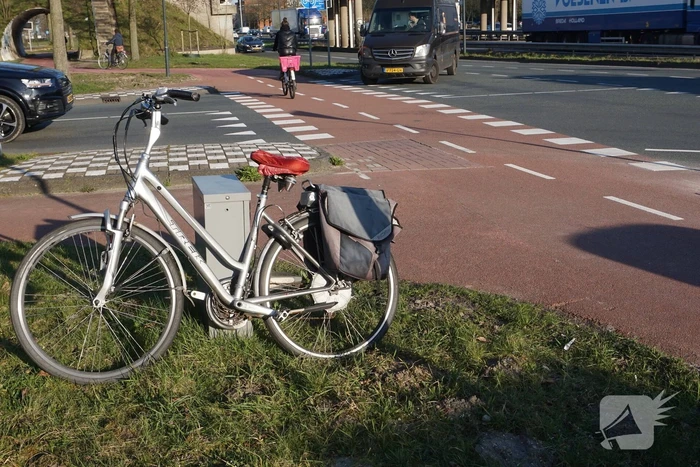 Fietser gewond bij aanrijding op kruising