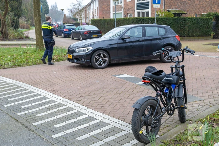 Persoon op fatbike aangereden door automobilist