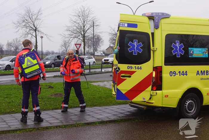 Traumahelikopter landt na ongeval met fietser