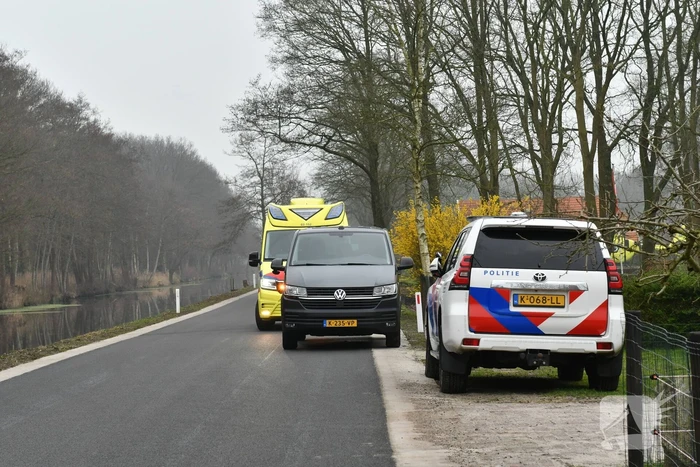 Persoon ernstig gewond na val van ladder