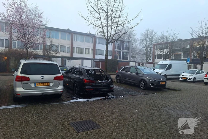 Audi compleet verwoest door brand