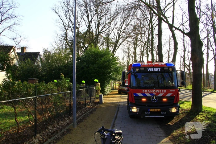 Brandweer verricht metingen bij sloopwoning