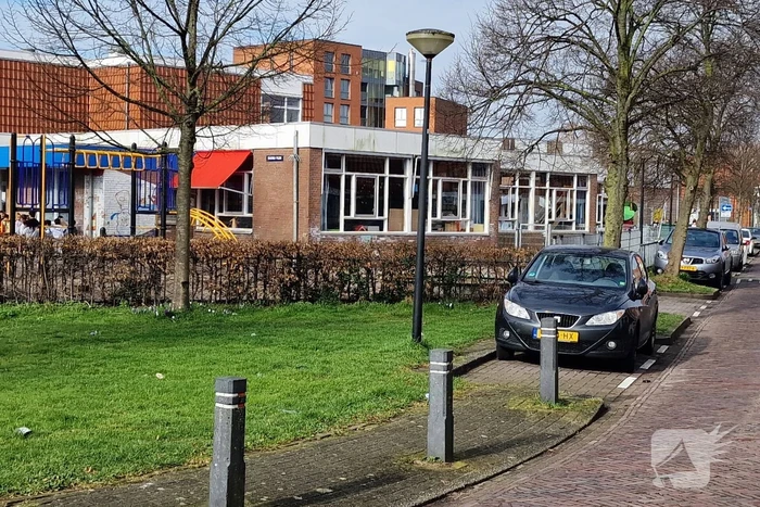 Basisschool ontruimd vanwege vreemde geur