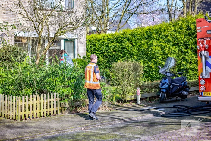 Hulpdiensten groots ingezet na brand in woning