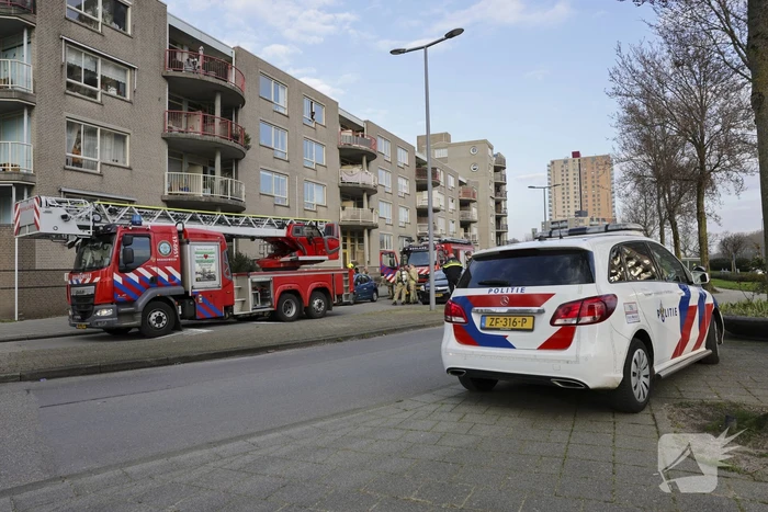 Brand in appartement snel onder controle