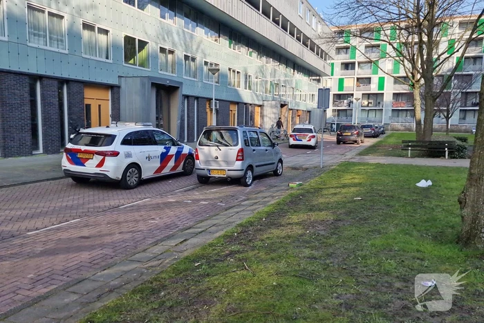 Politie doet onderzoek naar steekpartij