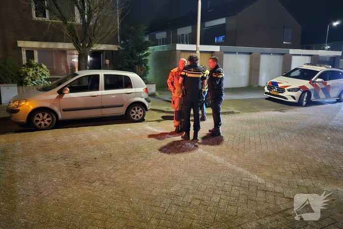 Onderzoek naar brandstichting onder auto