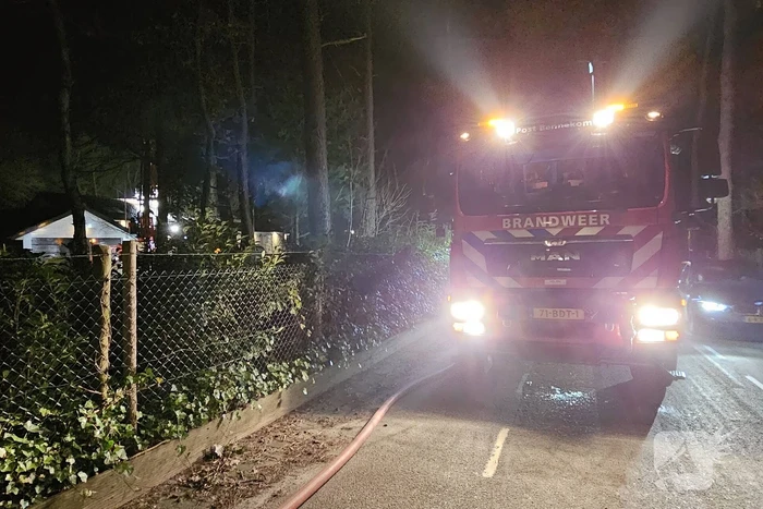 Brandweer dooft schoorsteenbrand